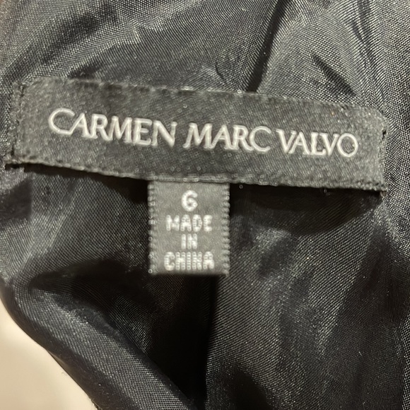 Carmen Marc Valvo
Beaded Halter-Neck Cocktail Dress Ladies Size 6 - Picture 7 of 10